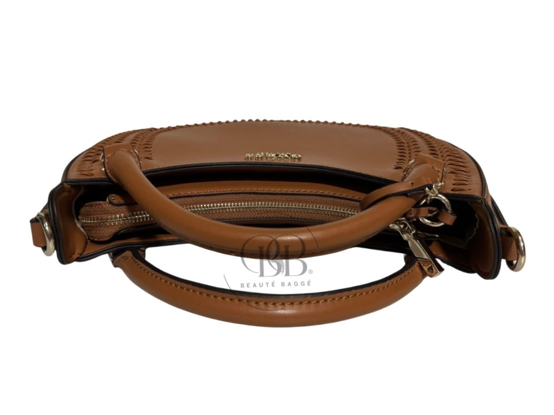 GUESS TATUM SATCHEL BAG (CARAMEL)